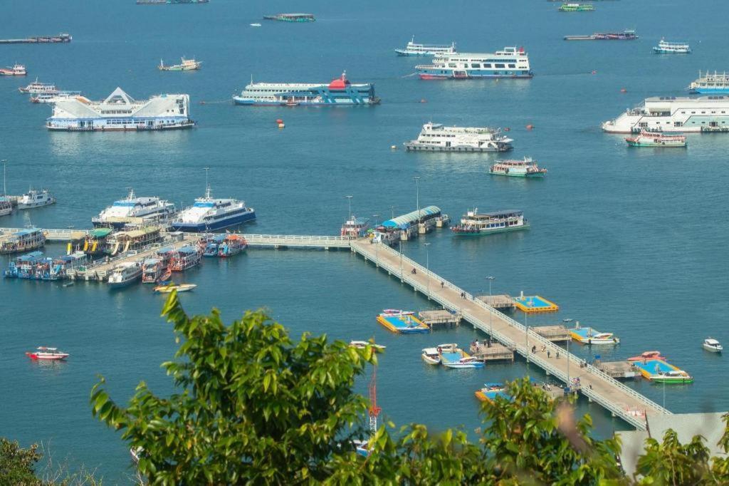 R-Con Residence Pattaya Eksteriør billede